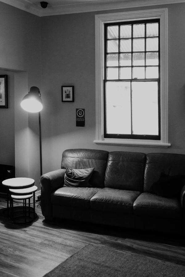 The Commercial Quarters - Room 1-Has Air Conditioning, Free Wifi, Tv And Fridge Millthorpe Eksteriør bilde